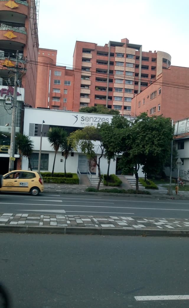 Senzzes photo 2