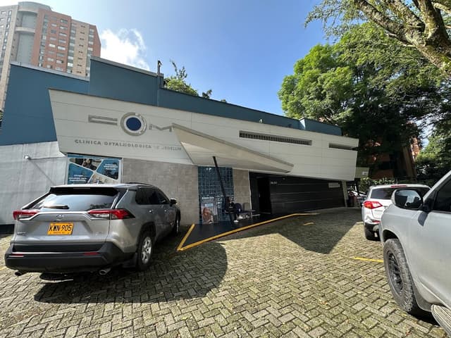 Clinica Oftalmologica de Medellin photo 3