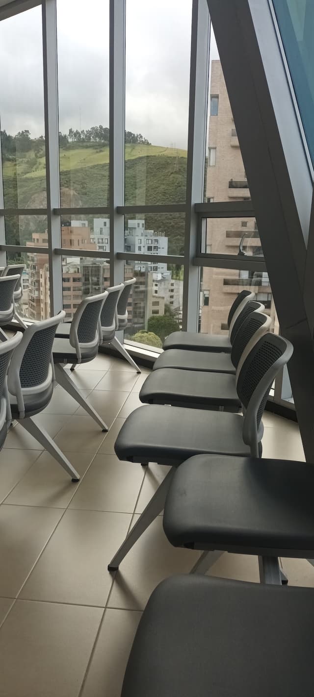 Clinica Oftalmologica Paredes photo 3