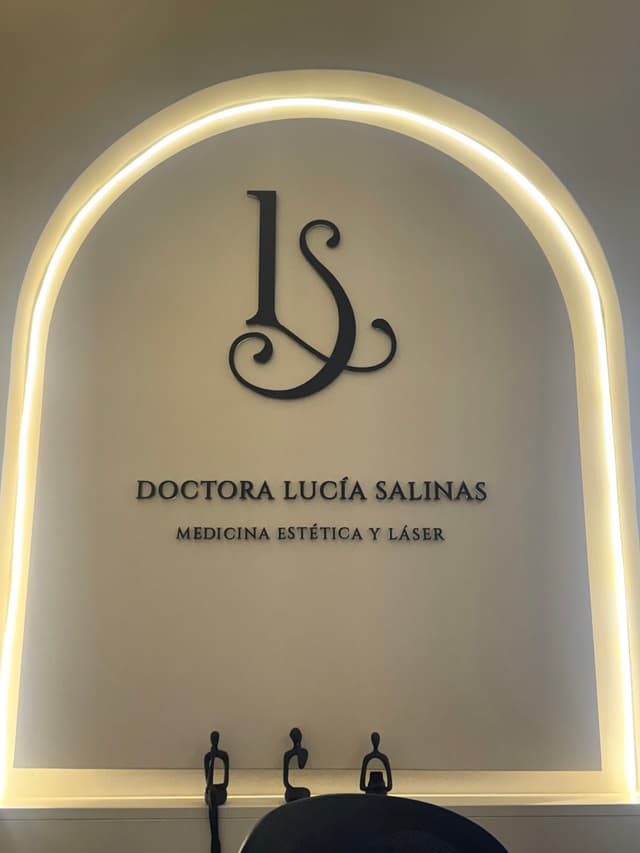 Dra. Lucía Salinas, Medicina Estética photo 3
