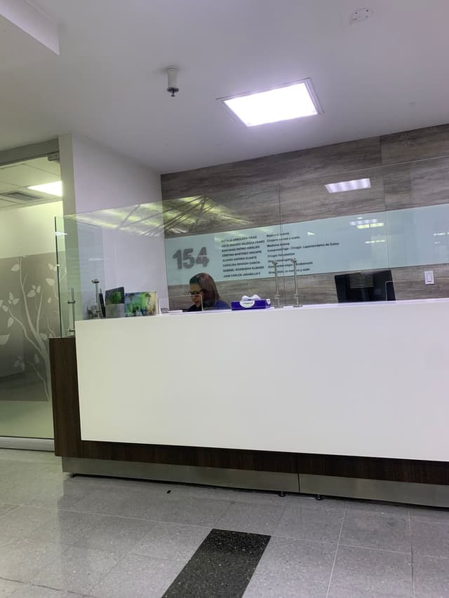Dr. Cristina Martínez photo 2