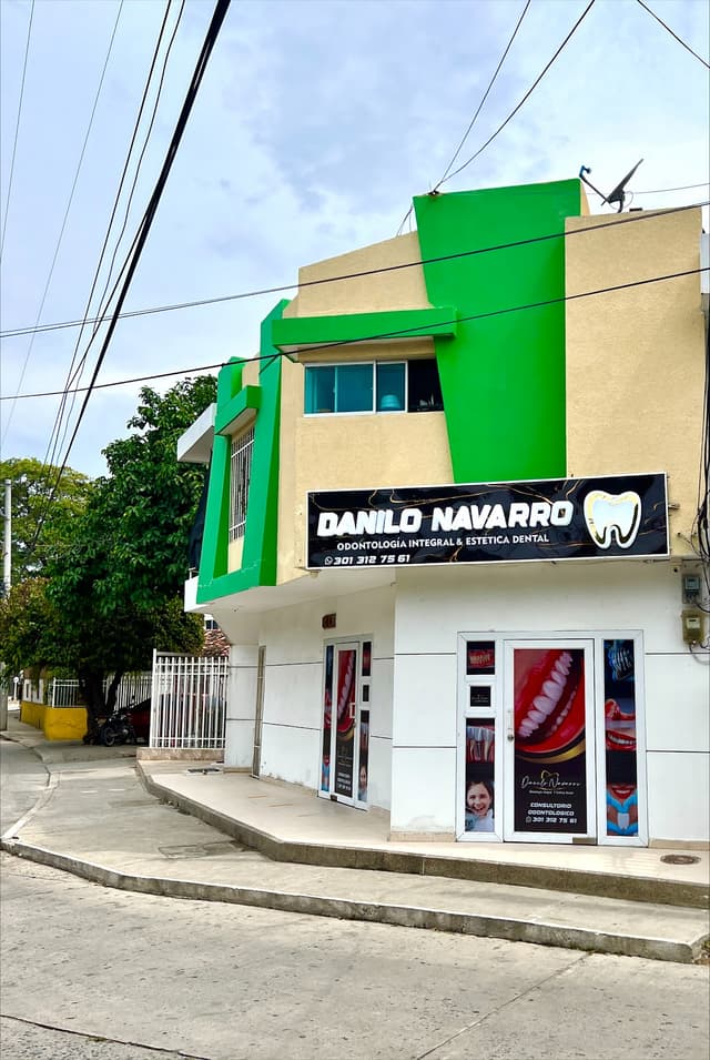 Dr. Danilo Navarro