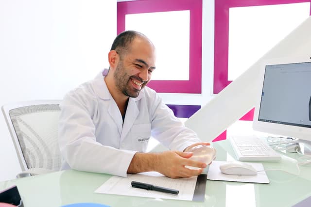 Dr. David Guarín photo 2