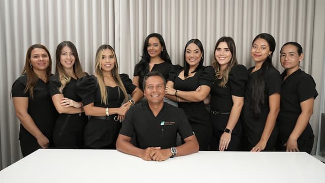 Dr Fulvio Correa | Cirujano Plástico | Cartagena Colombia
