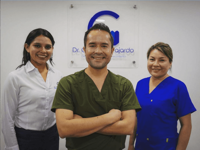Dr. Giancarlo Alberto Fajardo Ramírez, Dermatólogo