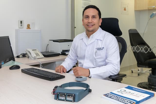 Dr. Hernando Marín Castro photo 3