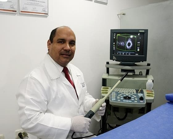 Dr. José Luis Montes photo 2