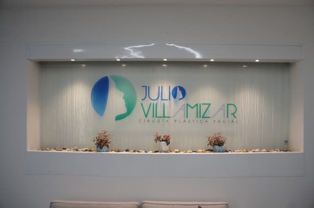 Dr. Julio Villamizar photo 3
