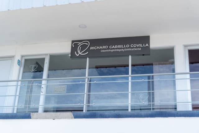 Dr. Richard Carrillo Covilla photo 3