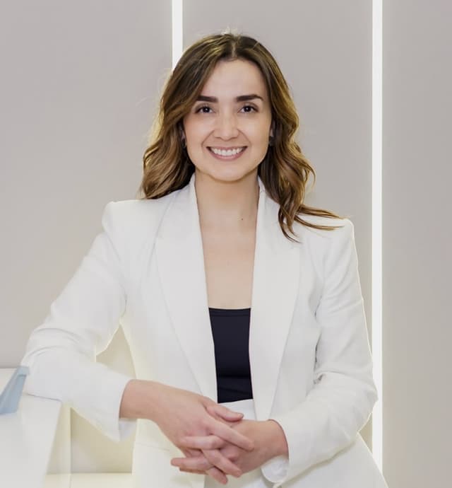 Dra. Adriana Fierro- Oftalmóloga OJO SECO