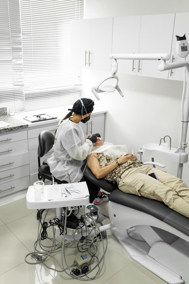 Dra. Ana Zuluaga - Diseño de sonrisa en Medellín photo 3
