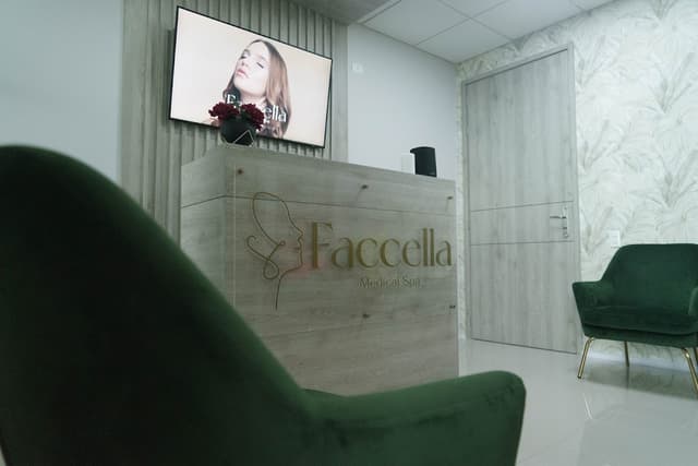 Dra Juliana Montero - Rhinoclinic & Medical Spa