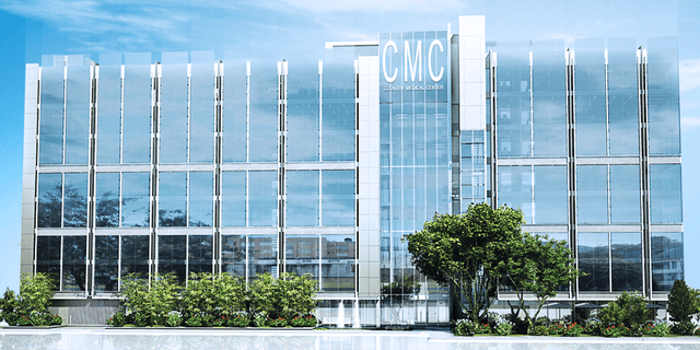 Dr. Héctor León photo 2