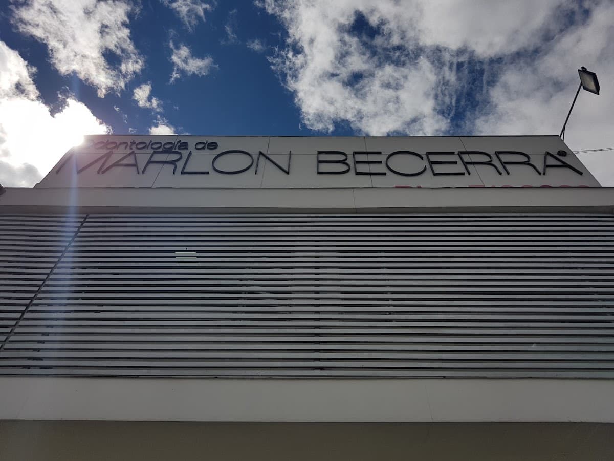 Odontología de Marlon Becerra (Centro Mayor)