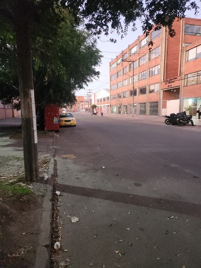 Superbien IPS photo 2